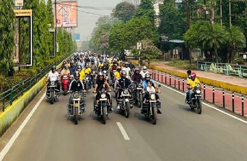lok_sabha_election_bike_rally_raipur_1.jpg