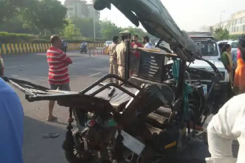 Noida Road Accident