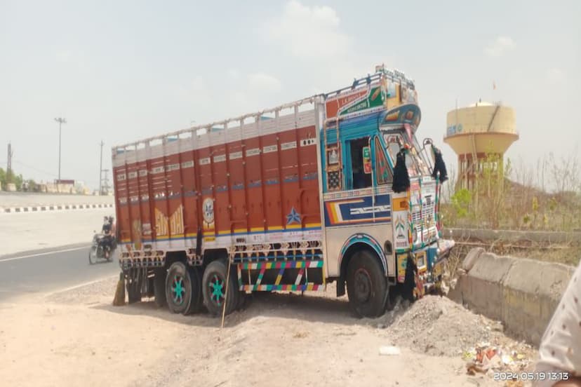 Rajasthan Road Accident, Road Accident, Road Accident in Jodhpur, Road Accident in Rajasthan, Jodhpur Road Accident, Truck Accident, Truck Accident in Jodhpur, Truck Accident in Rajasthan, Rajasthan Truck Accident