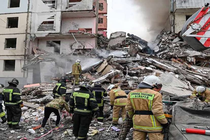 Russia has blamed Ukrainian shelling for the building's destruction.