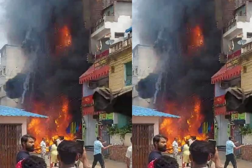 Fire in Ambikapur - Fire in hotel and sports centre