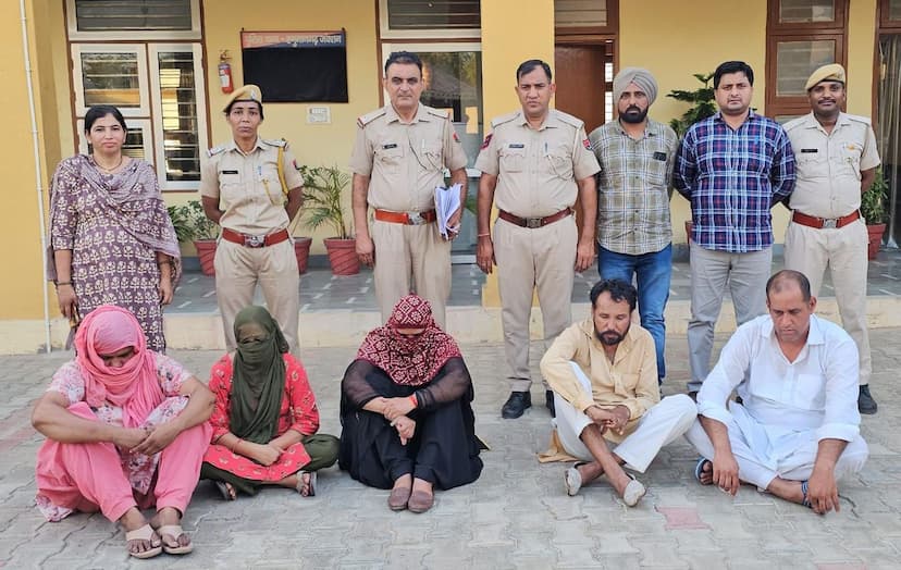 Hanumangarh Junction Police arrested five people for extorting money by threatening to implicate them in a rape case