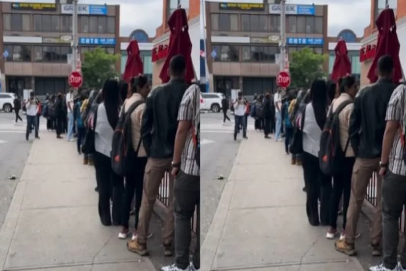 Video of queue at a job fair in Toronto, Canada goes viral