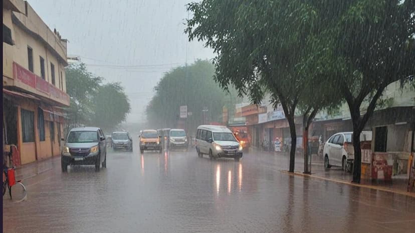 Jaipur Witnesses Afternoon Thunderstorm
