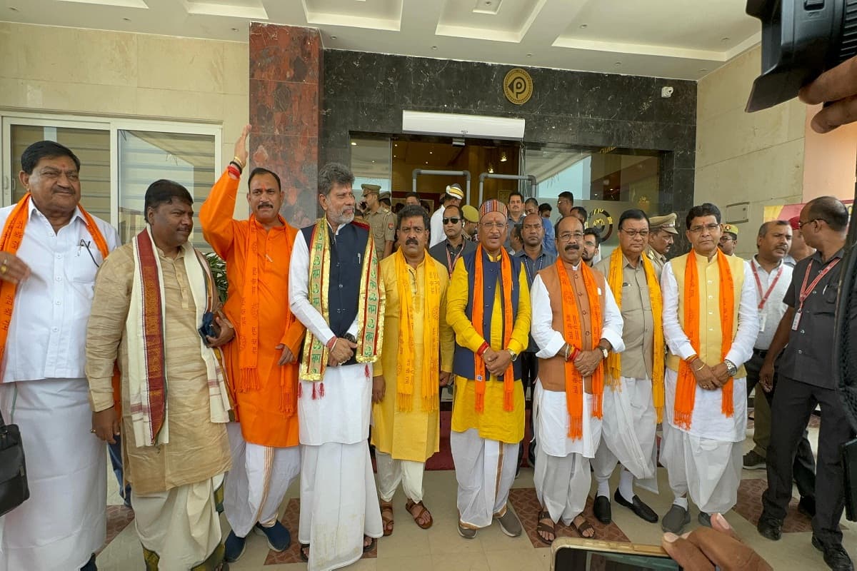 Sai Cabinet In Ayodhya