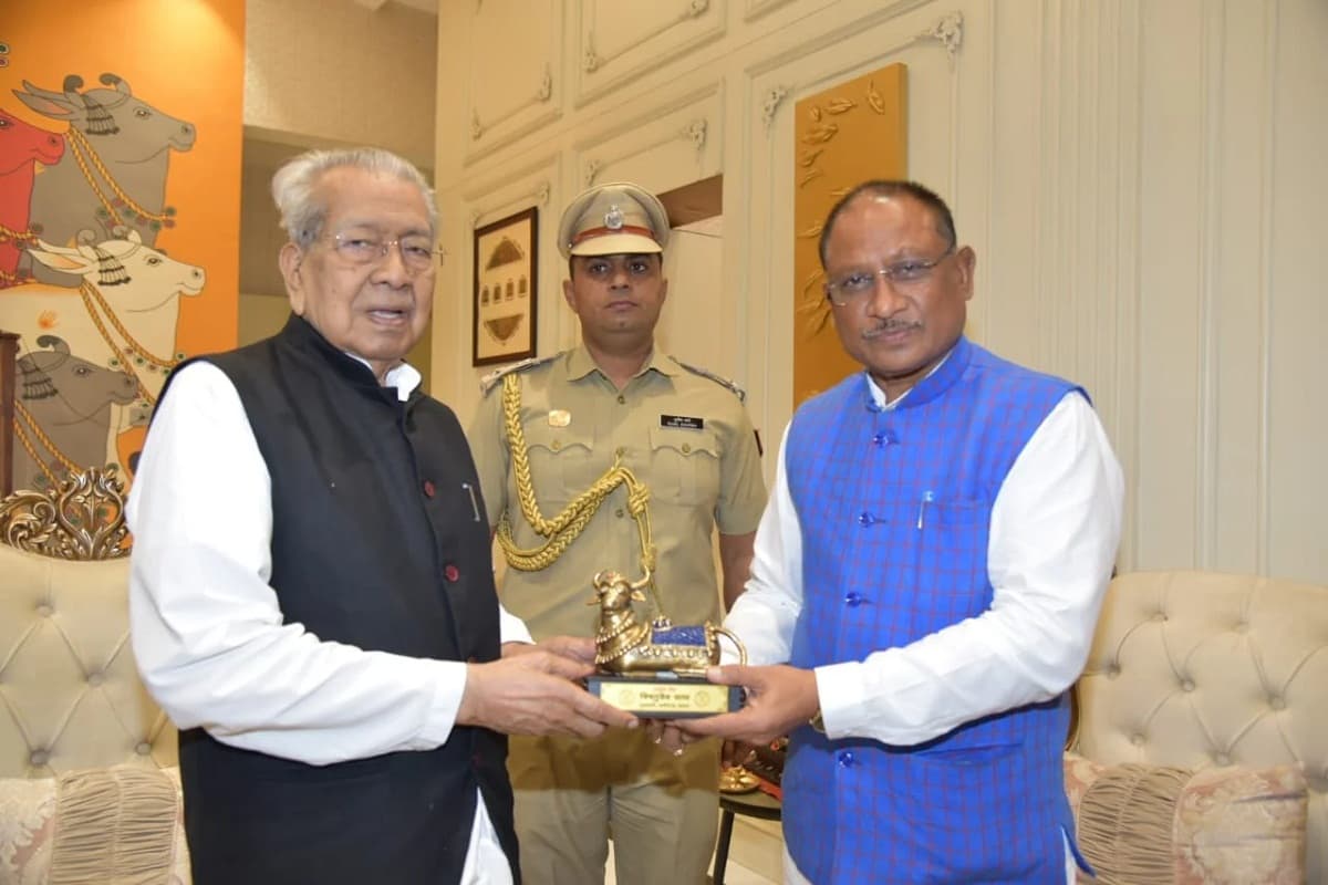 Farewell given to Governor of Chhattisgarh