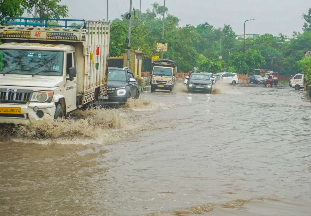 rain in Jaipur 