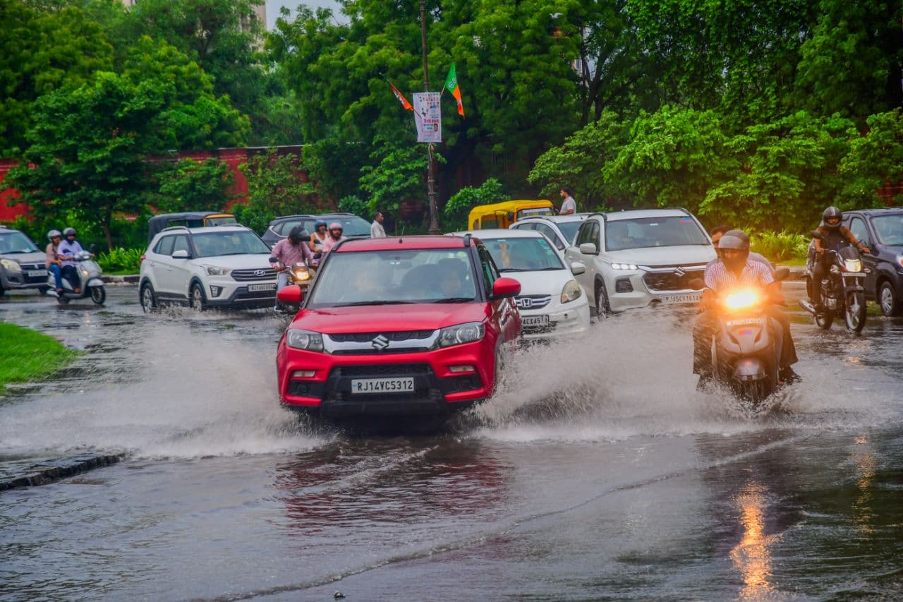 rain in Jaipur 