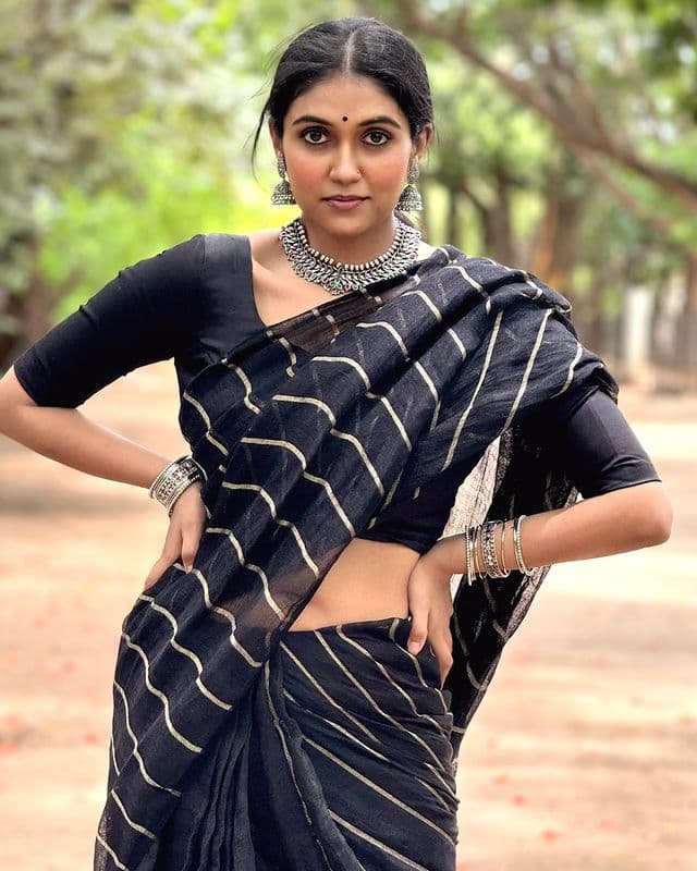 Sairat Fame Actress Rinku Rajguru Photos