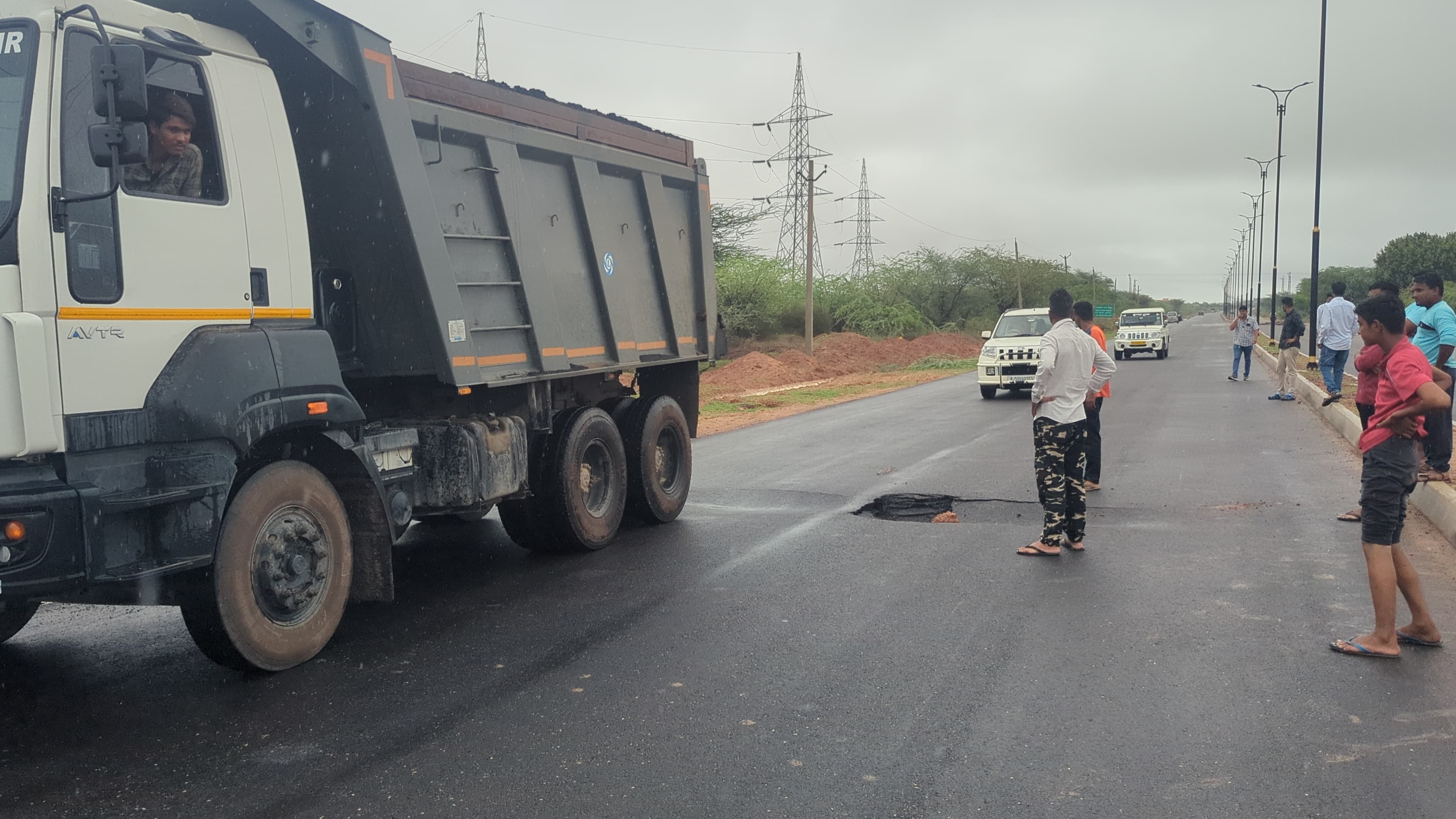 Road near Gogelav Dam worth Rs 18 crore caved in.