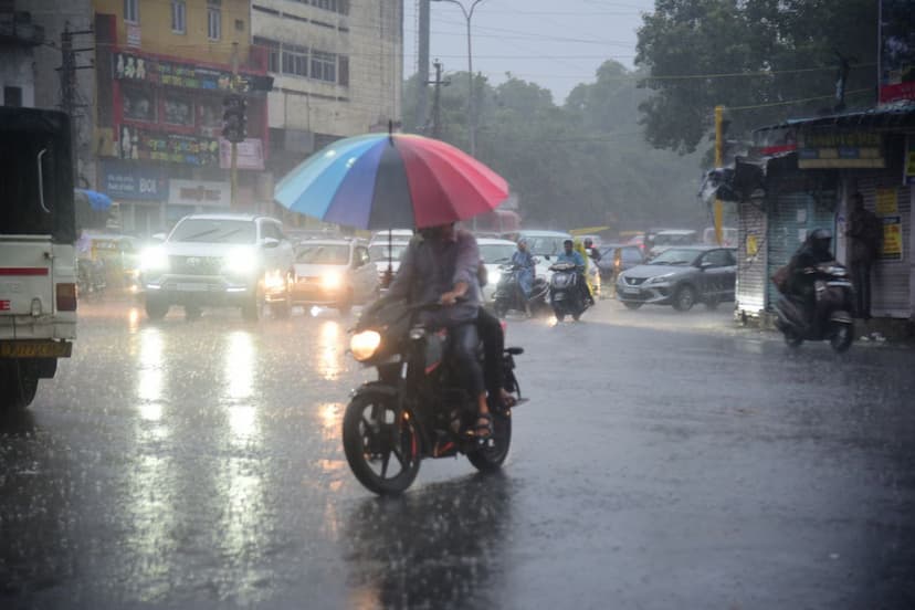 Lucknow, heavy rain