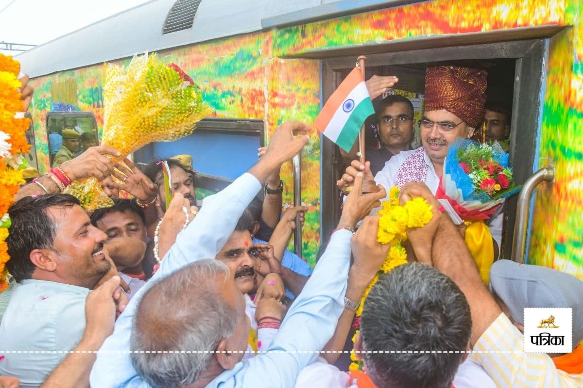 CM Bhajanlal Train Journey From Jaipur to Jodhpur