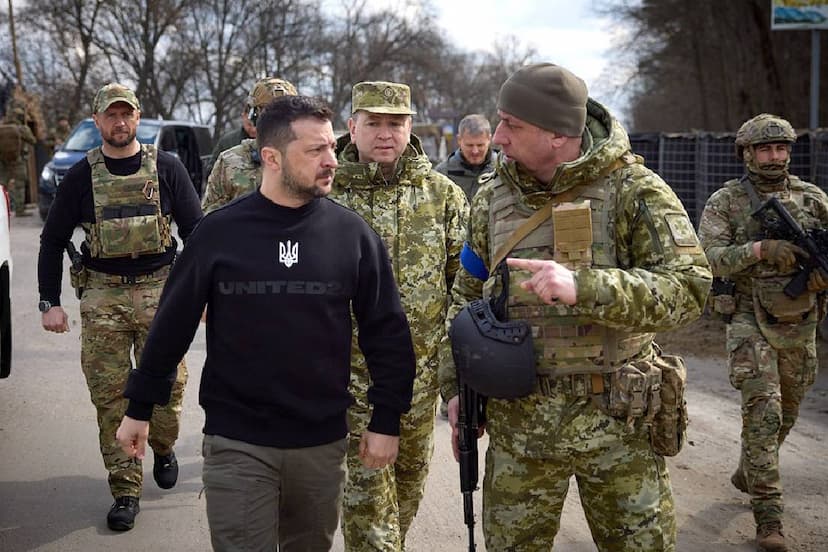 Zelensky on border