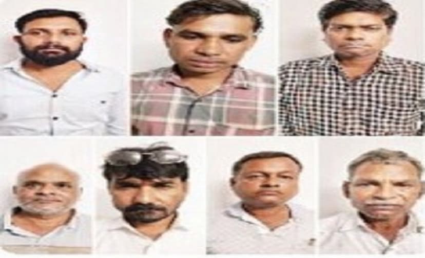 CG CRIME Gauthan police caught 7 gamblers red handed