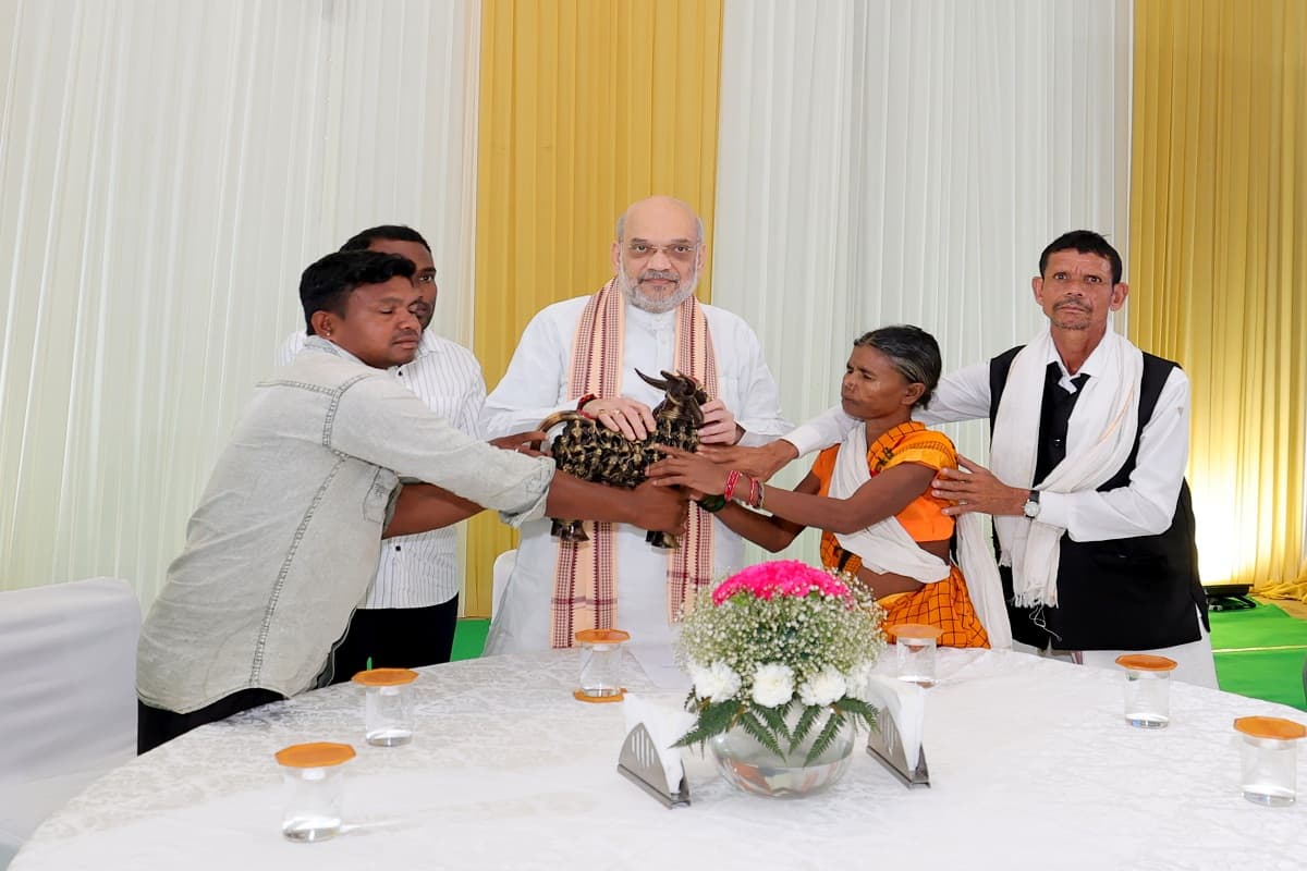 Amit Shah met Naxal Victims