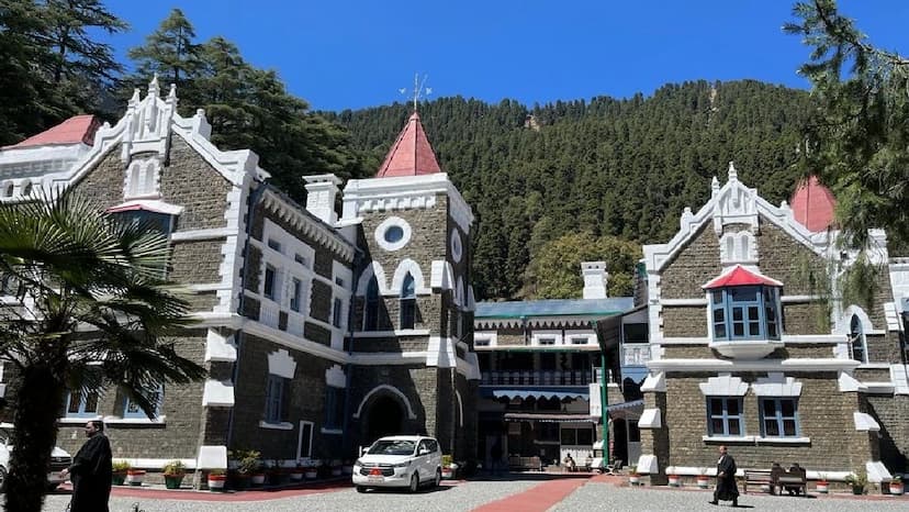 A-man-reached-Uttarakhand-High-Court-to-get-his-wife-back