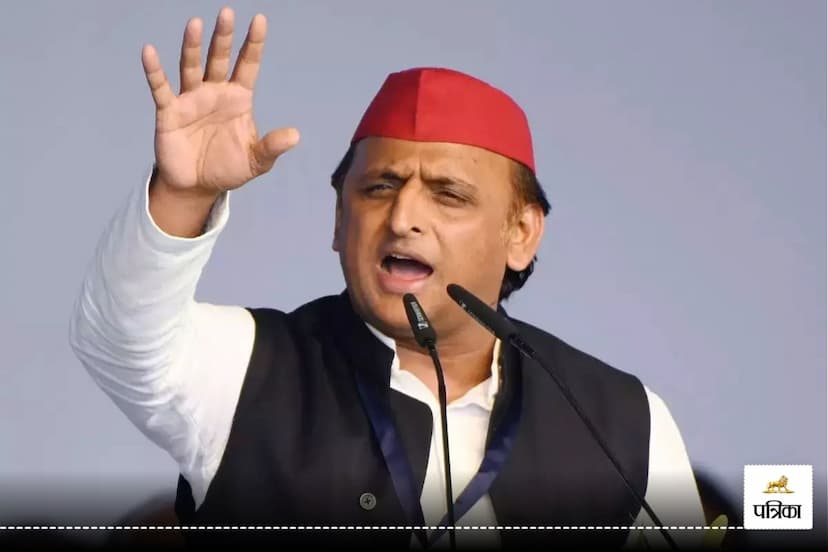 UP Politics Samajwadi Party President Akhilesh Yadav targeted BJP in Maharashtra