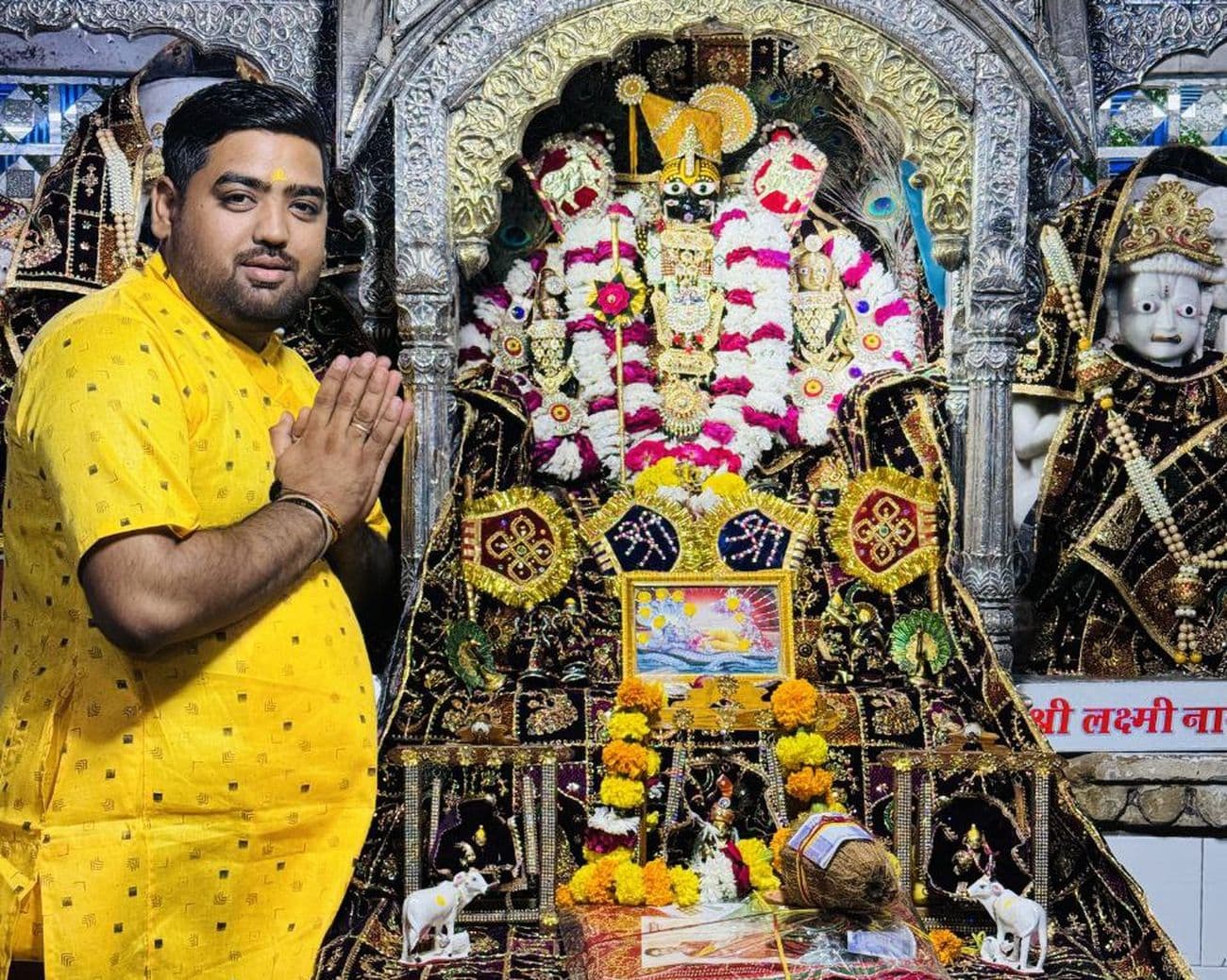 Illuminated temples on Kartik Purnima: Temples and buildings illuminated with lamps on Dev Diwali.