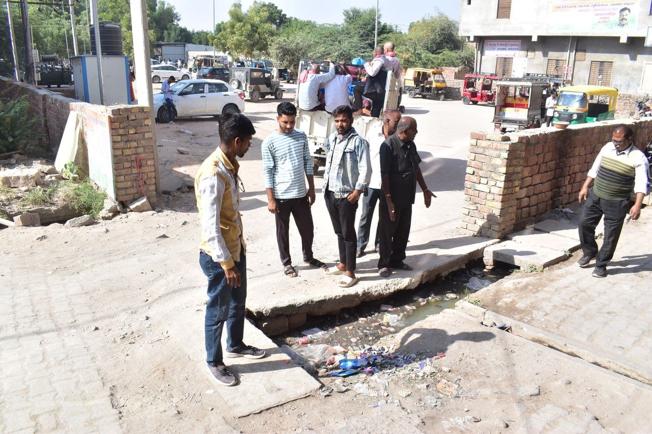 Instead of 'rejuvenating' Nagaur railway station, it was turned into 'junk'.