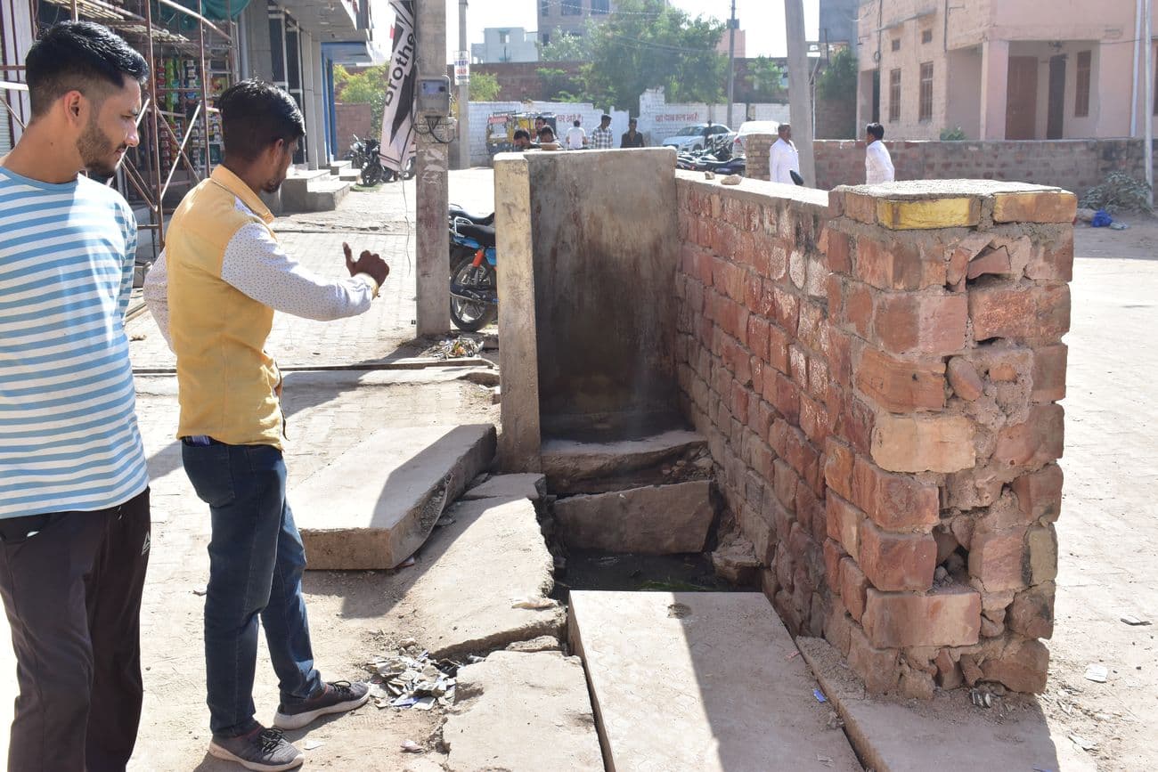 Instead of 'rejuvenating' Nagaur railway station, it was turned into 'junk'.