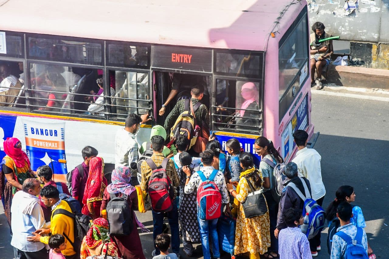 Narayan singh circle bus stop