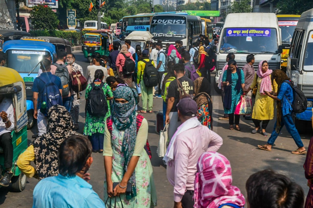 Narayan singh circle bus stop