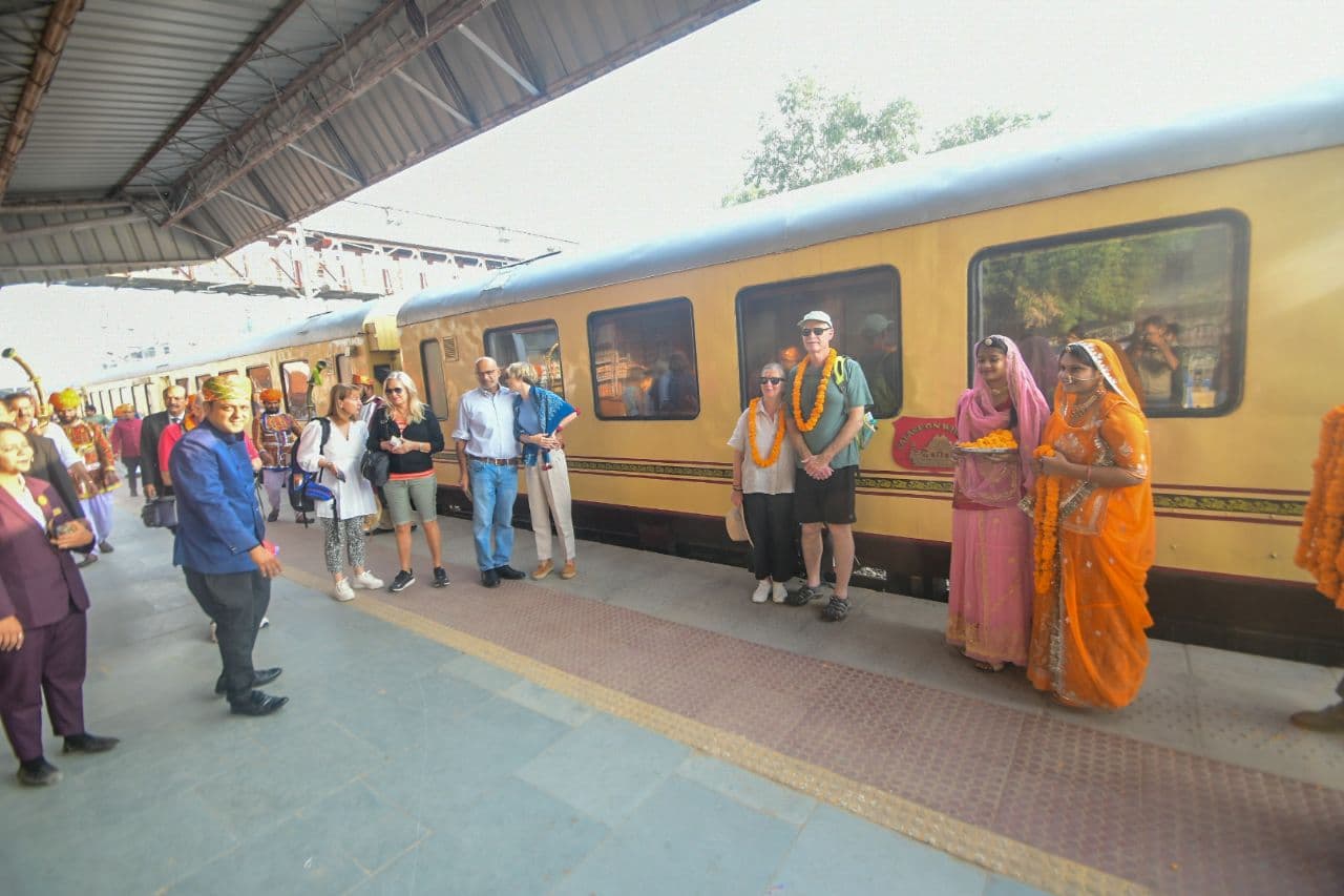 Palace on wheels in jaipur