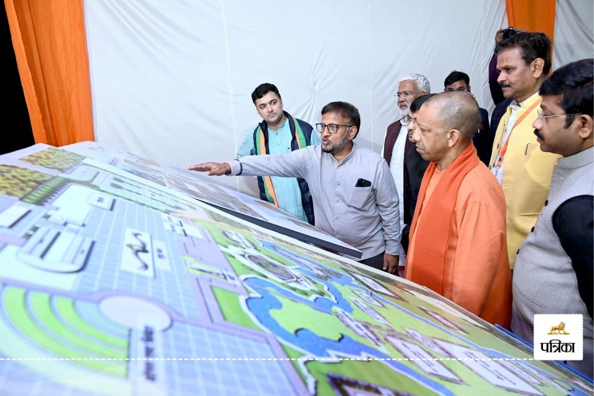 CM Yogi in Prayagraj