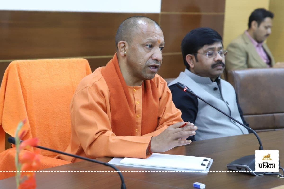 CM Yogi in Prayagraj